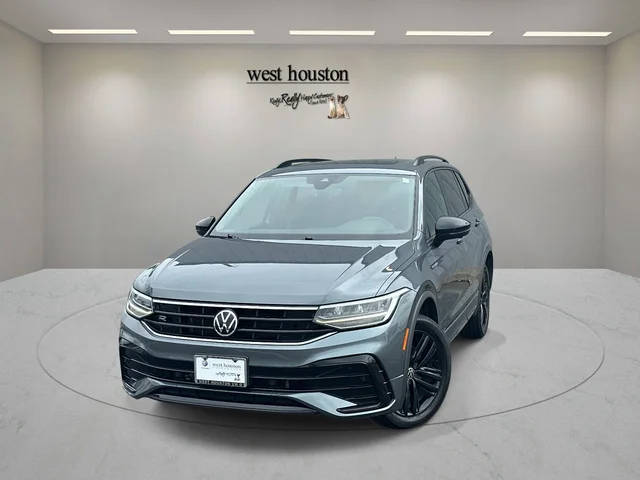 2022 Volkswagen Tiguan SE R-Line Black FWD photo