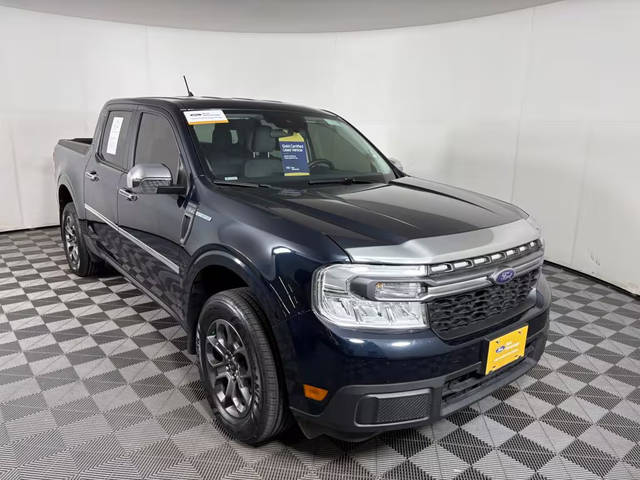 2022 Ford Maverick XLT FWD photo