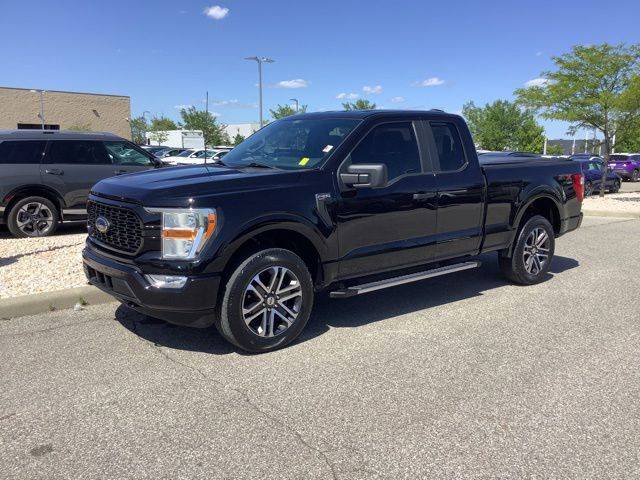 2022 Ford F-150 XL 4WD photo