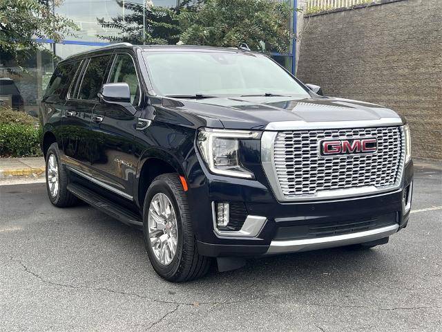 2022 GMC Yukon XL Denali 4WD photo