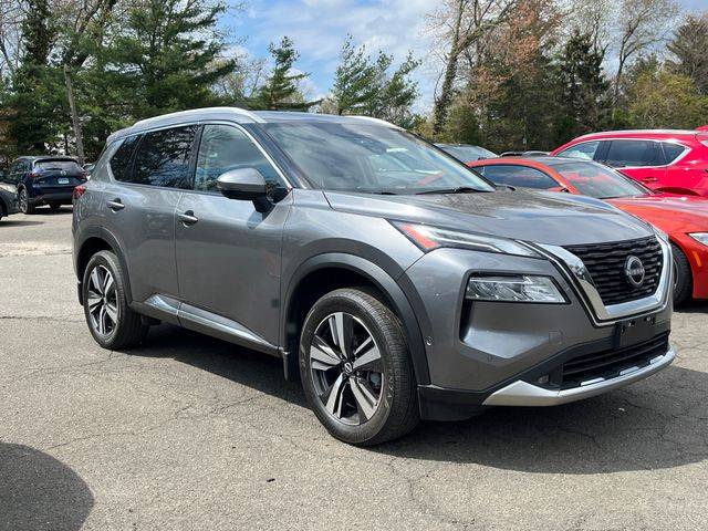 2022 Nissan Rogue Platinum AWD photo