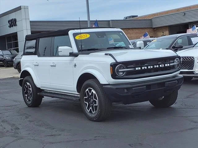 2022 Ford Bronco 4 Door Outer Banks 4WD photo