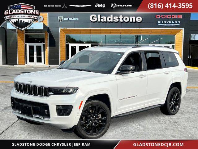 2022 Jeep Grand Cherokee L Overland 4WD photo