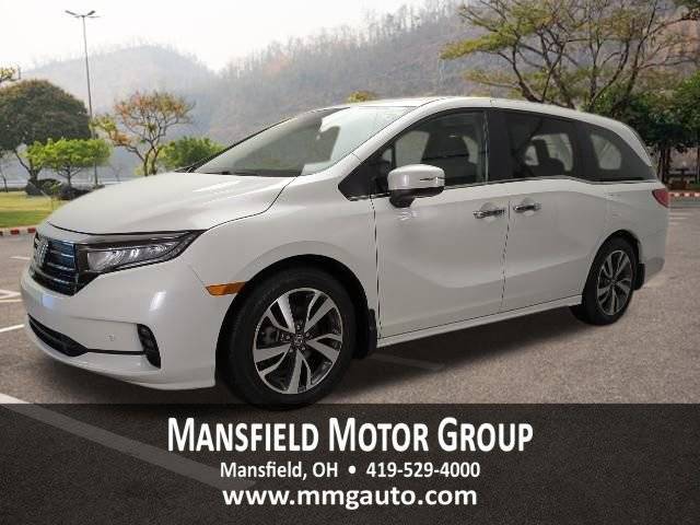 2022 Honda Odyssey Touring FWD photo