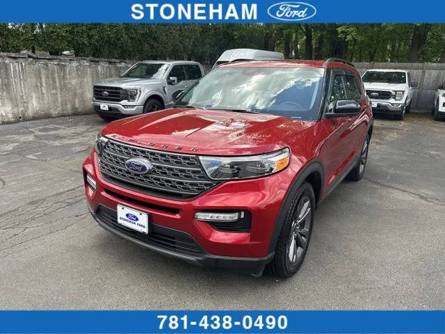 2022 Ford Explorer XLT 4WD photo