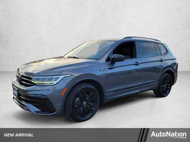 2022 Volkswagen Tiguan SE R-Line Black FWD photo