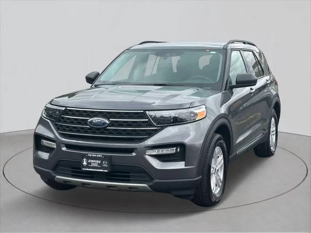 2022 Ford Explorer XLT 4WD photo