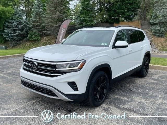 2022 Volkswagen Atlas 3.6L V6 SE w/Technology AWD photo