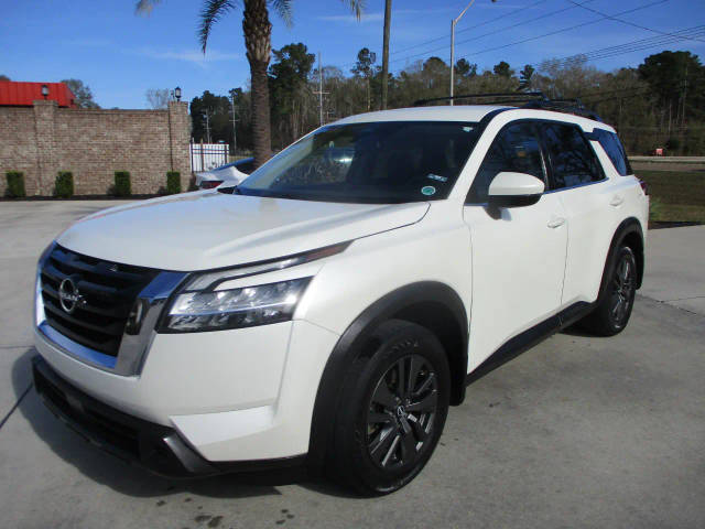 2022 Nissan Pathfinder SV FWD photo