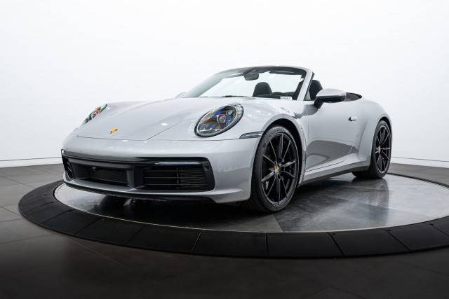 2022 Porsche 911 Carrera RWD photo