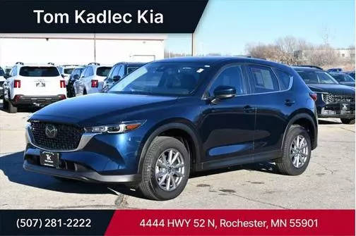 2022 Mazda CX-5 2.5 S Preferred Package AWD photo