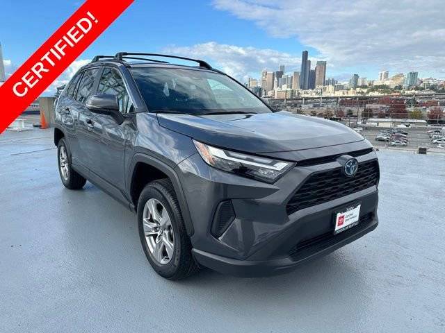 2022 Toyota RAV4 Hybrid XLE AWD photo