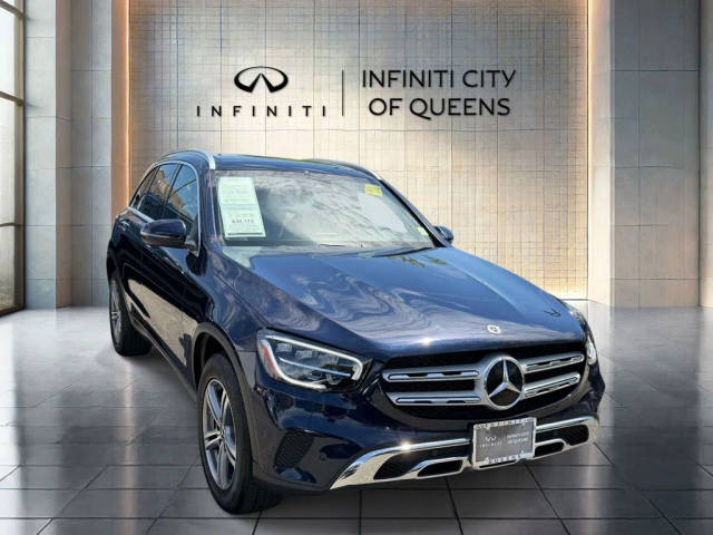 2022 Mercedes-Benz GLC-Class GLC 300 AWD photo