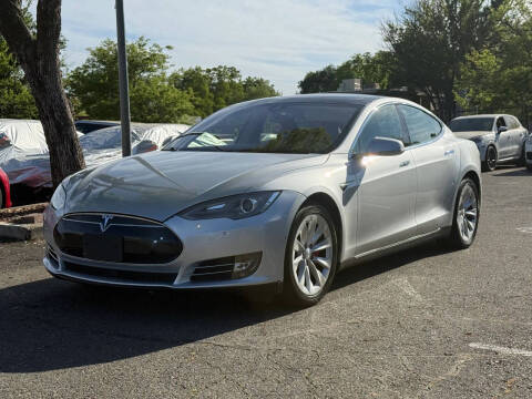 2015 Tesla Model S P85D AWD photo