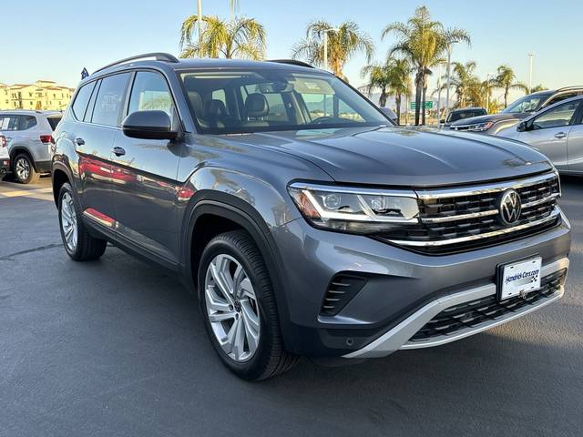 2022 Volkswagen Atlas 2.0T SE w/Technology FWD photo