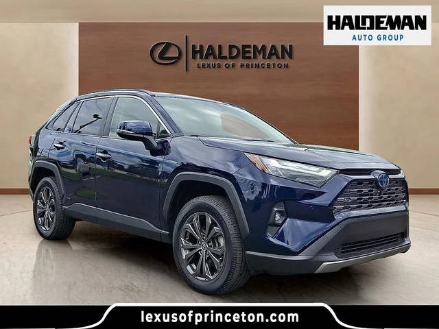 2022 Toyota RAV4 Hybrid Limited AWD photo
