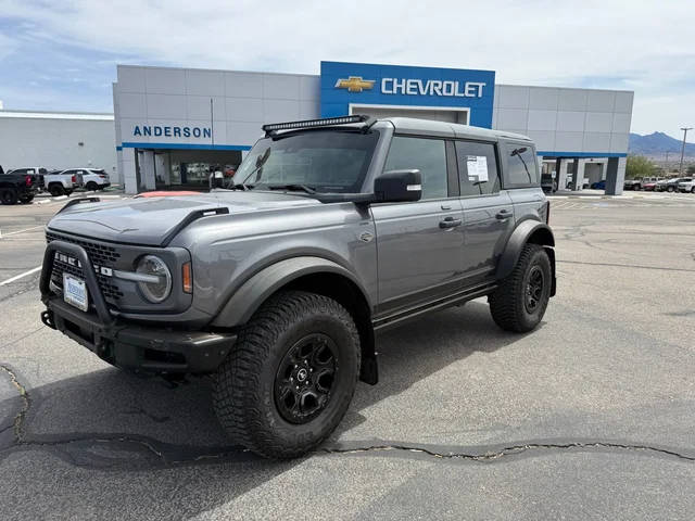 2022 Ford Bronco 4 Door Wildtrak 4WD photo