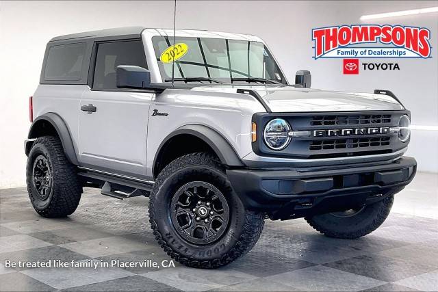 2022 Ford Bronco 2 Door Base 4WD photo