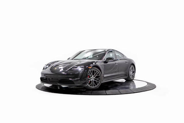 2022 Porsche Taycan 4S AWD photo