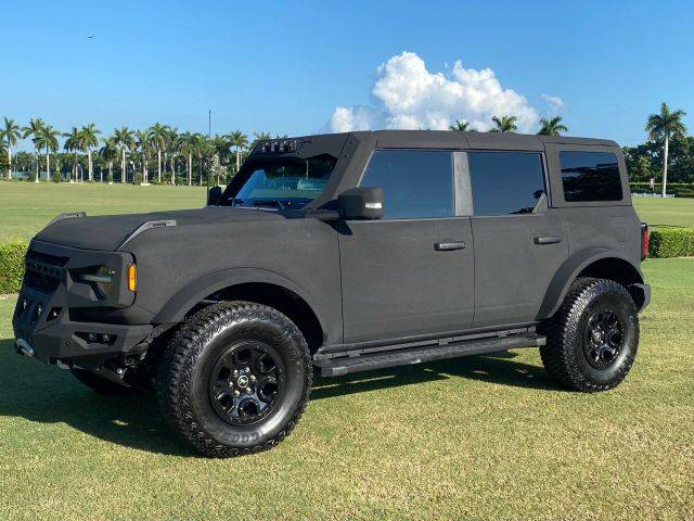 2022 Ford Bronco 4 Door Wildtrak 4WD photo