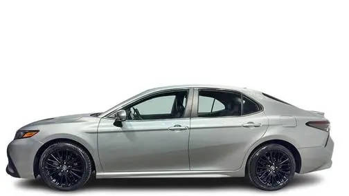 2022 Toyota Camry SE FWD photo