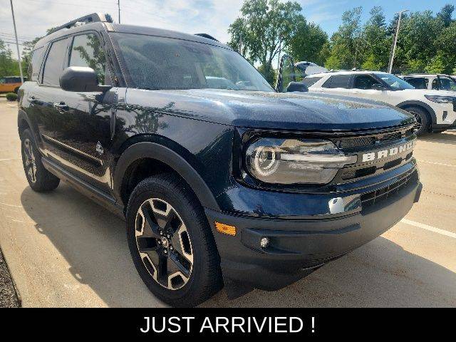 2022 Ford Bronco Sport Outer Banks 4WD photo