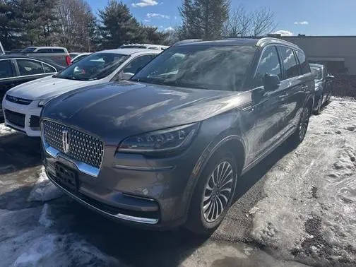 2022 Lincoln Aviator Standard AWD photo