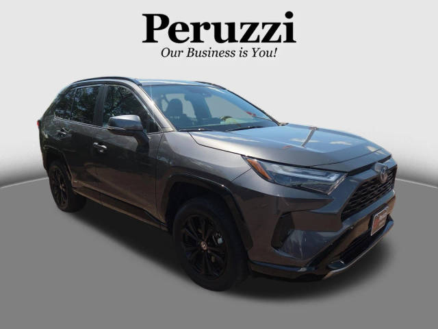 2022 Toyota RAV4 Hybrid SE AWD photo