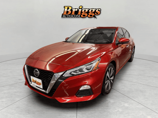 2022 Nissan Altima 2.5 SV FWD photo