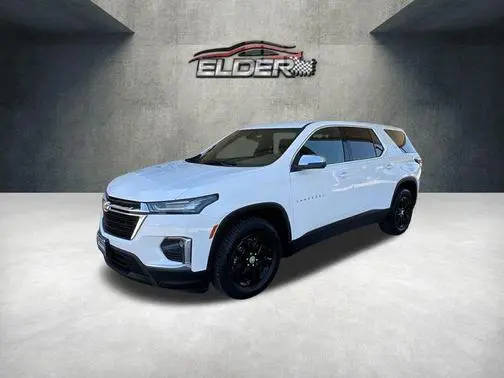 2022 Chevrolet Traverse LS FWD photo