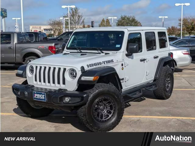 2022 Jeep Wrangler Unlimited Unlimited High Tide 4WD photo