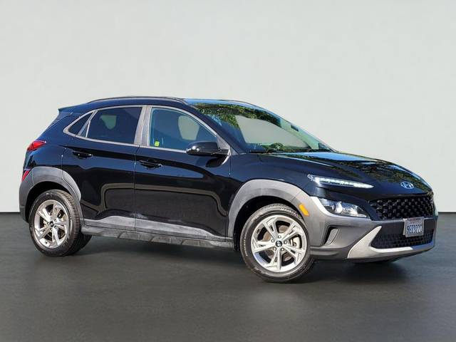 2022 Hyundai Kona SEL AWD photo