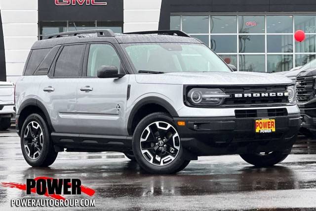 2022 Ford Bronco Sport Outer Banks 4WD photo