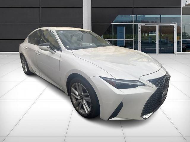 2022 Lexus IS IS 300 AWD photo