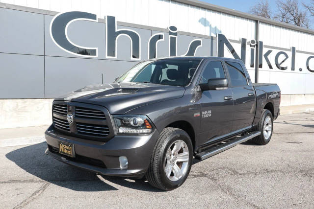 2017 Ram 1500 Sport 4WD photo