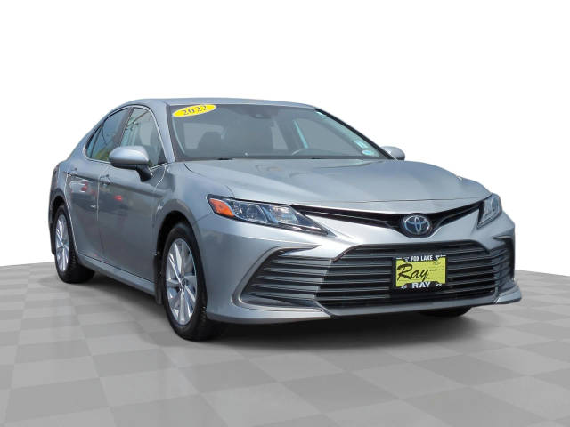2022 Toyota Camry LE FWD photo