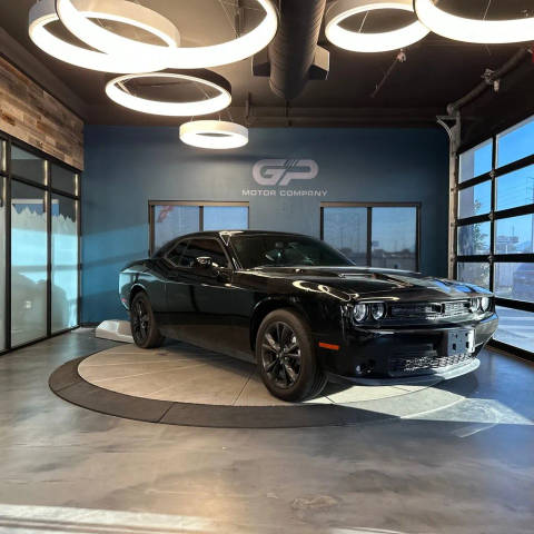 2022 Dodge Challenger SXT AWD photo
