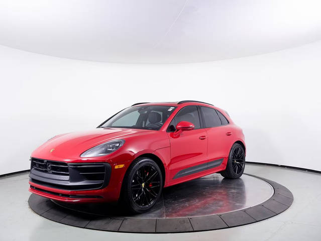 2022 Porsche Macan GTS AWD photo