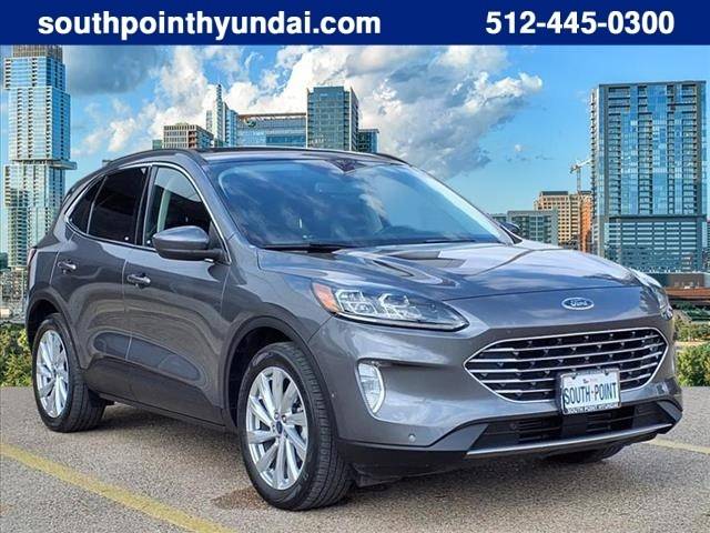 2022 Ford Escape Titanium AWD photo