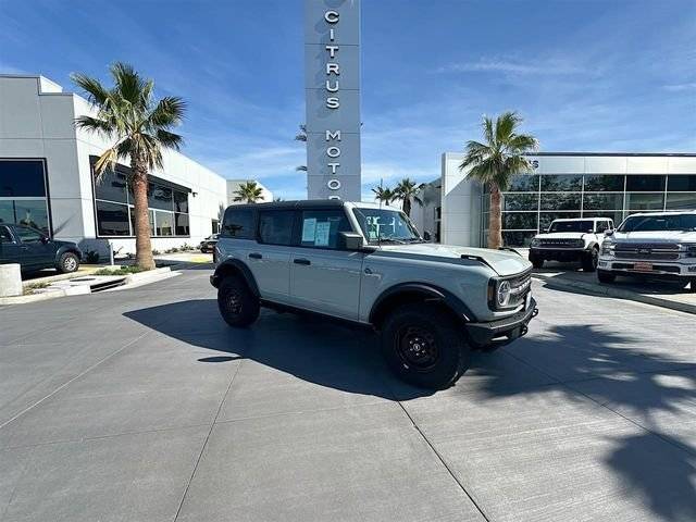 2022 Ford Bronco 4 Door Black Diamond 4WD photo