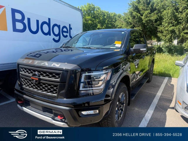2022 Nissan Titan PRO-4X 4WD photo