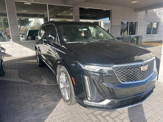 2022 Cadillac XT6 Premium Luxury FWD photo