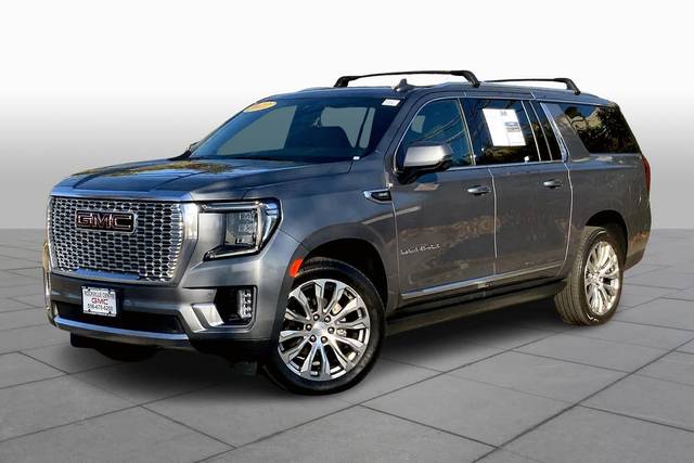 2022 GMC Yukon XL Denali 4WD photo