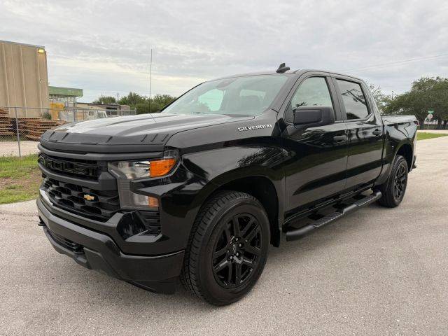 2022 Chevrolet Silverado 1500 Custom RWD photo