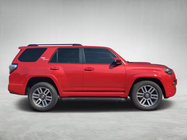 2022 Toyota 4Runner TRD Sport 4WD photo