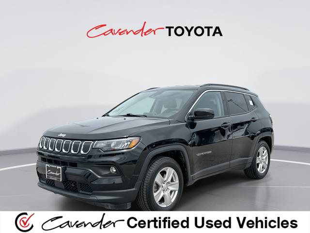 2022 Jeep Compass Latitude FWD photo