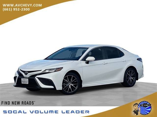 2022 Toyota Camry SE FWD photo