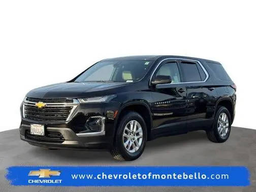 2022 Chevrolet Traverse LS FWD photo