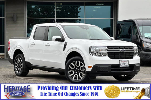 2022 Ford Maverick LARIAT FWD photo