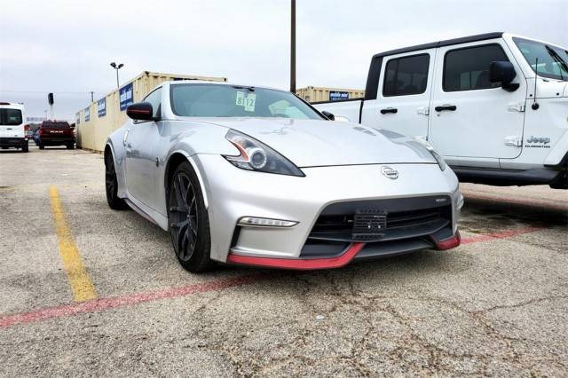 2016 Nissan 370Z NISMO Tech RWD photo